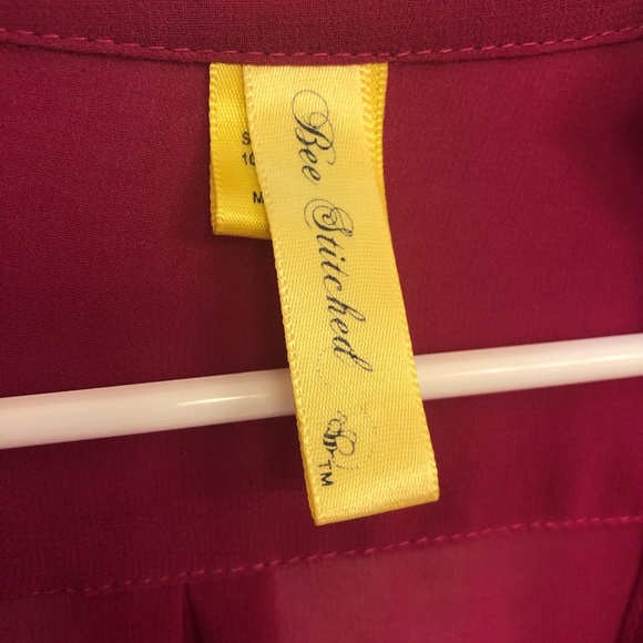 Francesca’s | Bee Stitched Dark Pink Blouse - Picture 5 of 5